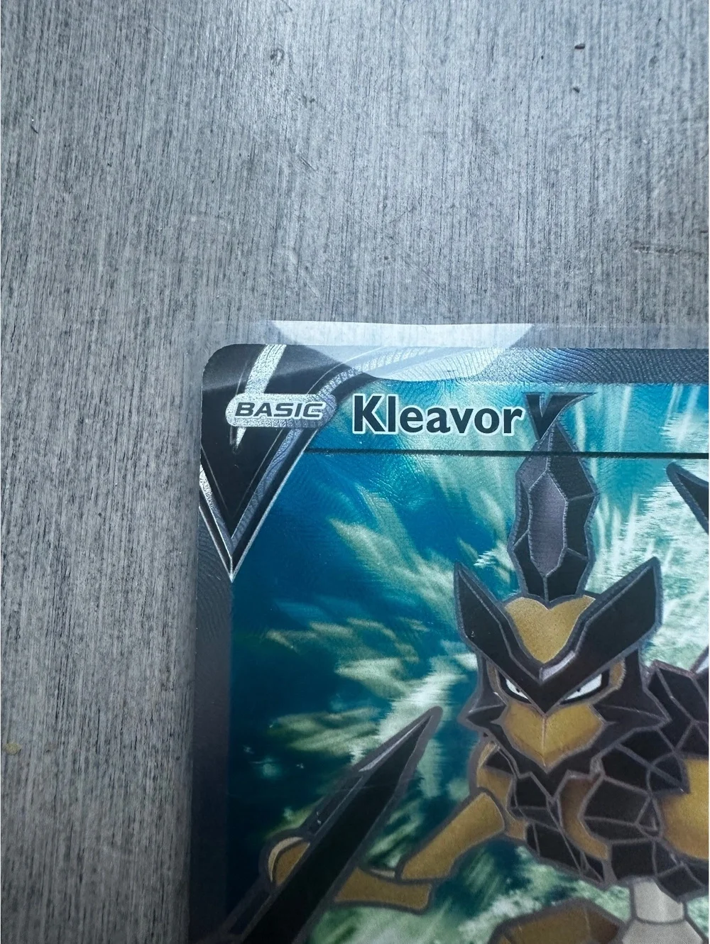 Kleavor V Pokémon Trading Card SWSH248 Sword & Shield Promo Collectible
